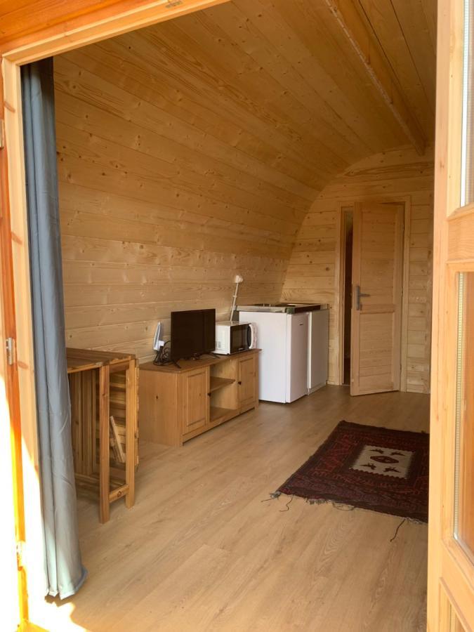 Bungalow 3 Personas - Camping Playa De Tapia Tapia De Casariego Exteriér fotografie